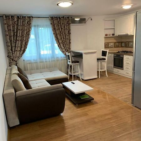 Apartament Micsunelelor Cu Parcare Privata Iasi Exterior foto